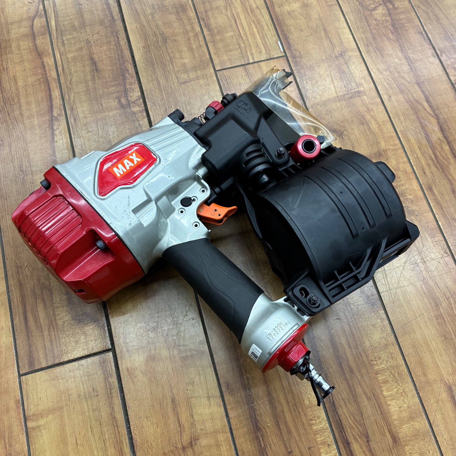 ◆マックス(MAX) 常圧エア釘打ち機 CN-890K 【蓮田店】