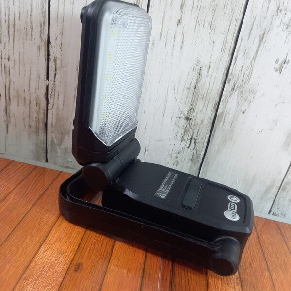 14.4V/18V/21.6V対応 コンパクトマルチLEDライト750ml 黒 【14.4V/4.2Ah電池パック・充電器セット】 EZ37C4-B/EZ9L45ST 【野田愛宕店】