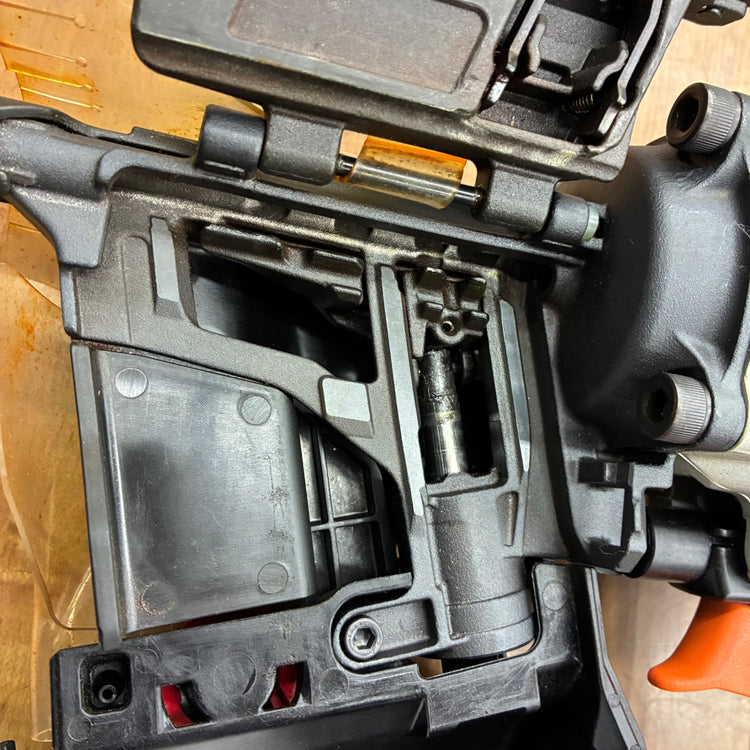 ◆マックス(MAX) 常圧エア釘打ち機 CN-890K 【蓮田店】