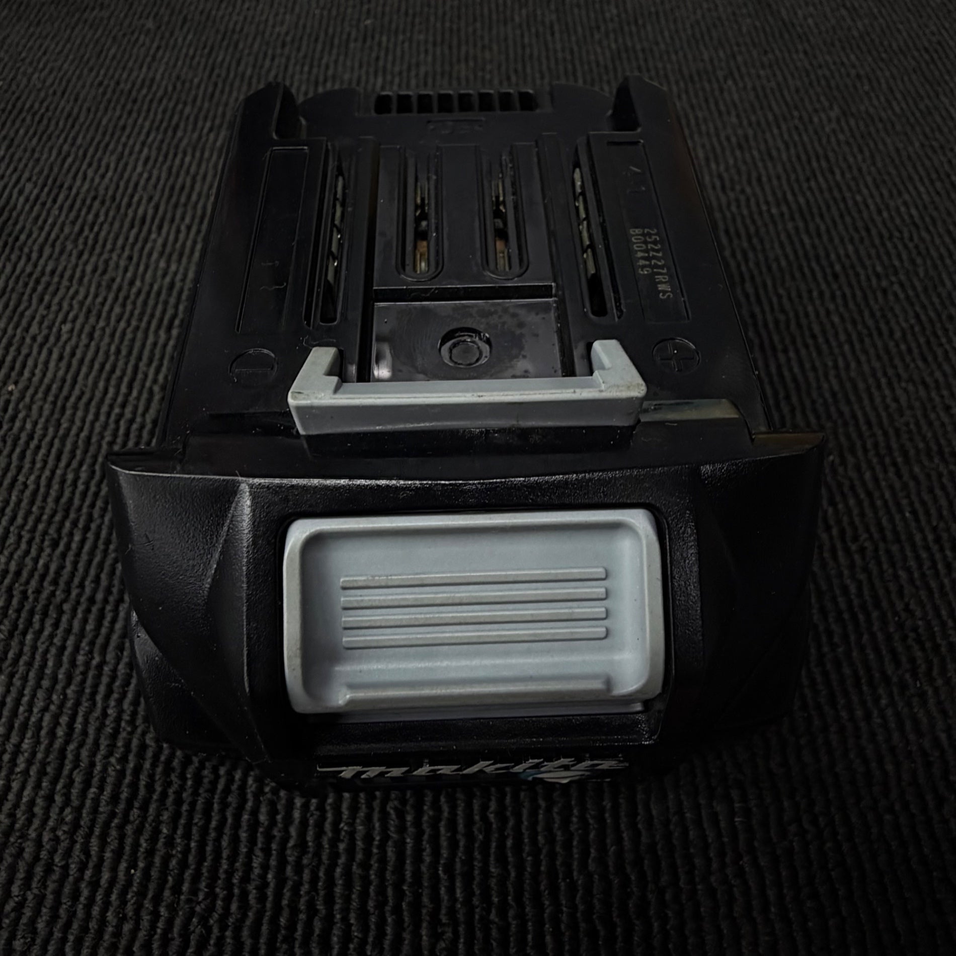 美品 純正 リチウムイオンバッテリー 40V/2.5Ah BL4025 【リライズ蓮田店】