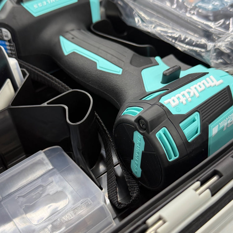 未使用 18V コードレスインパクトドライバー TD173DGXTB ターコイズブルー 【リライズ蓮田店】