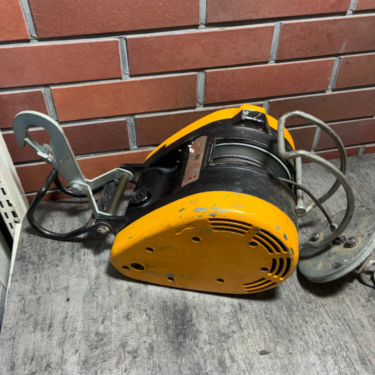 電動ウインチ WI-61C 【市川行徳店】