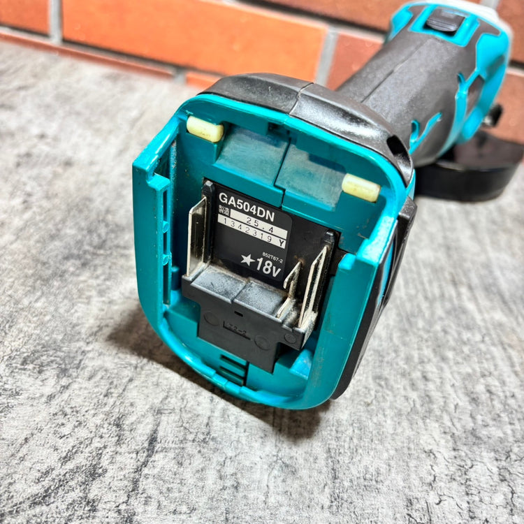 ◆マキタ(makita) 125mm充電式ディスクグラインダ GA504DZN 【市川行徳店】