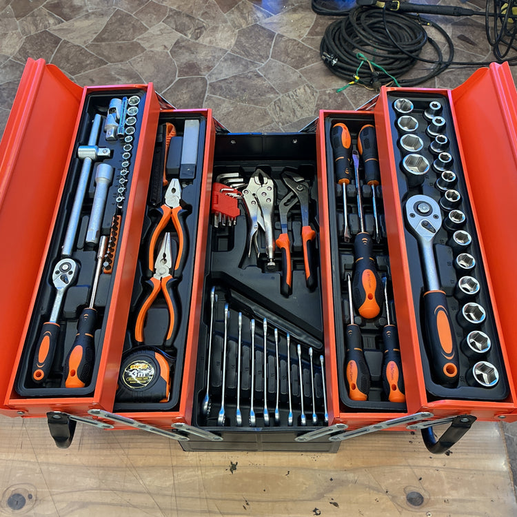 【中古】 ハンドツール 工具セット 専用工具箱入り 色：オレンジ ノンブランド品 ミリ規格 スパナ ラチェット プライヤ 【越谷店】