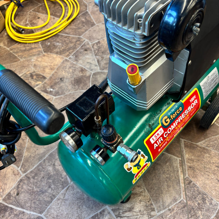 G-FORCE　エアーコンプレッサー AC15-30 【越谷店】