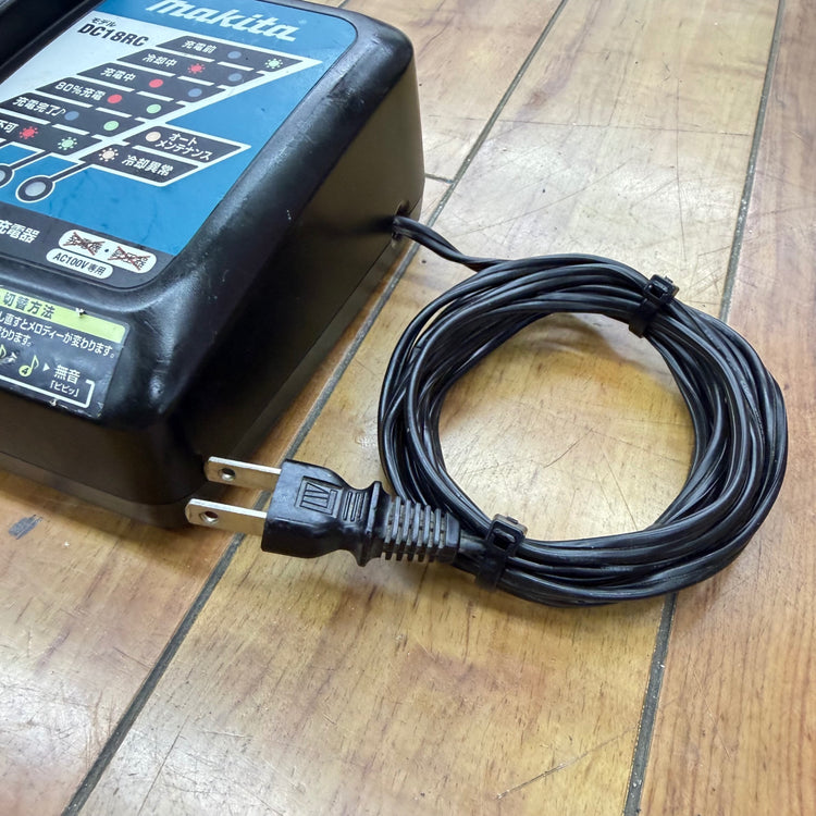 動作確認済み 7.2V-18V 急速充電器 DC18RC 【リライズ蓮田店】