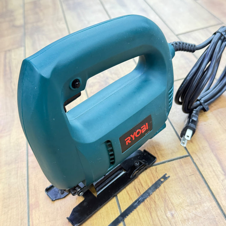 美品 ストローク動作良好 ジグソー MJ-300 ブレード1枚付属【リライズ蓮田店】