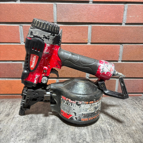 ◆マキタ makita 65mm 高圧エア釘打機 AN610H 【市川行徳店】