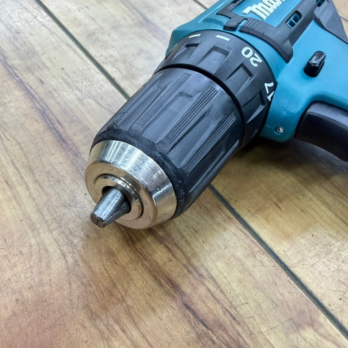 美品 12V コードレスドリルドライバー DF333DZ バッテリー1個(BL1016)付属【リライズ蓮田店】