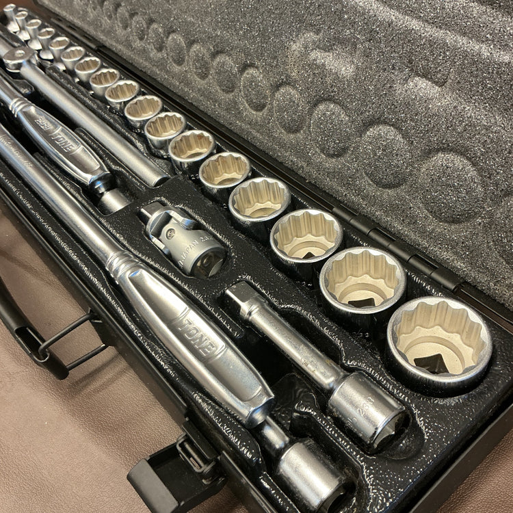 【美品中古】トネ(TONE) ソケットレンチセット CX3172BK 差込角9.5mm(3/8") ブラック 内容24点  【越谷店】