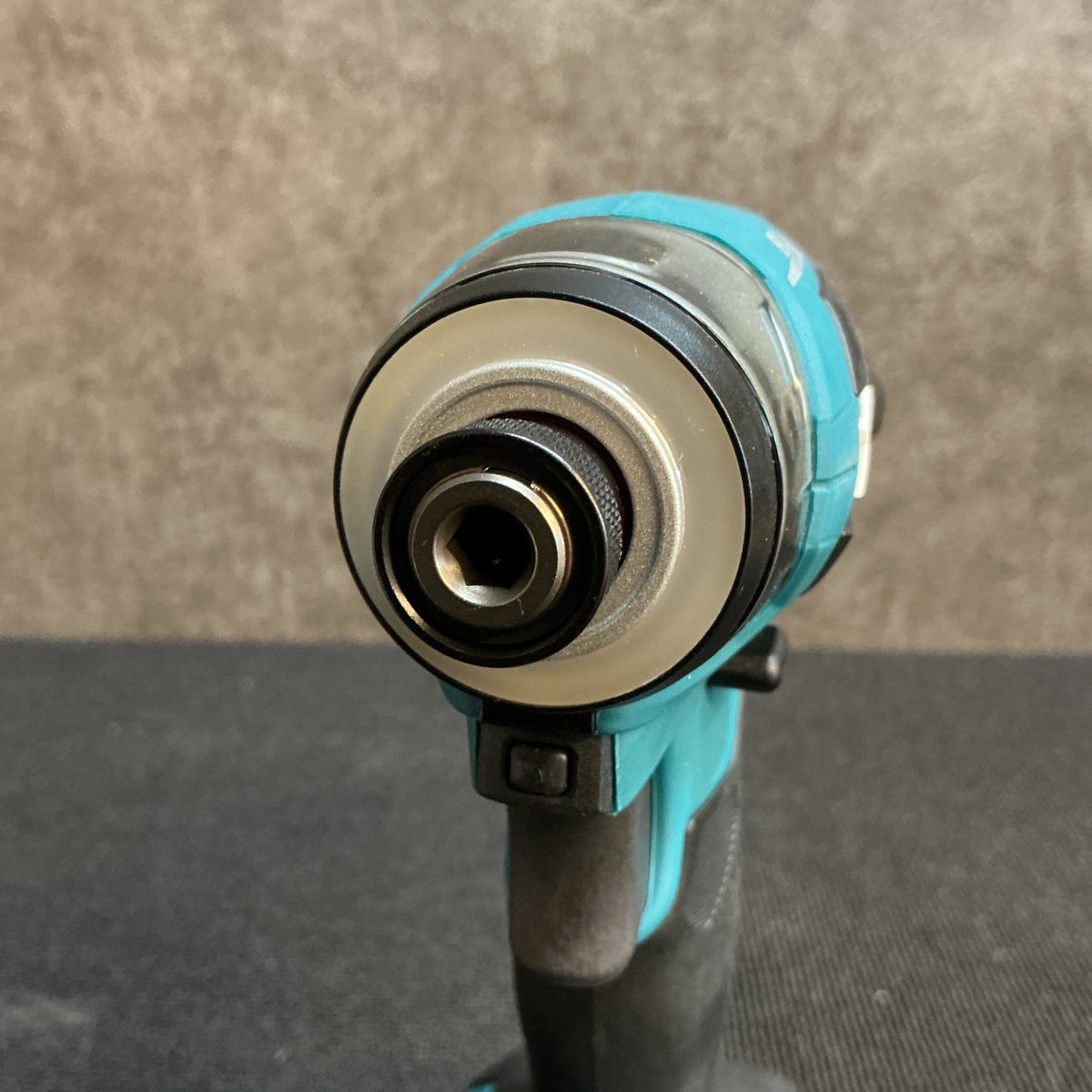 【未使用】 マキタ makita 18V 充電式インパクトドライバ TD173DRGX 【越谷店】