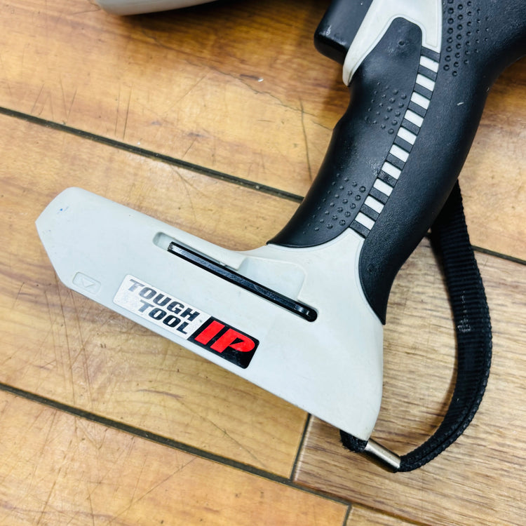 14.4Vコードレス角穴カッター EZ4543 本体のみ【中古】 【蓮田店】