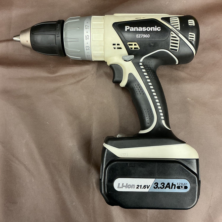 【中古・動作良好！】 パナソニック Panasonic 21.6V 充電振動機能付 ドリルドライバー EZ7960 【越谷店】