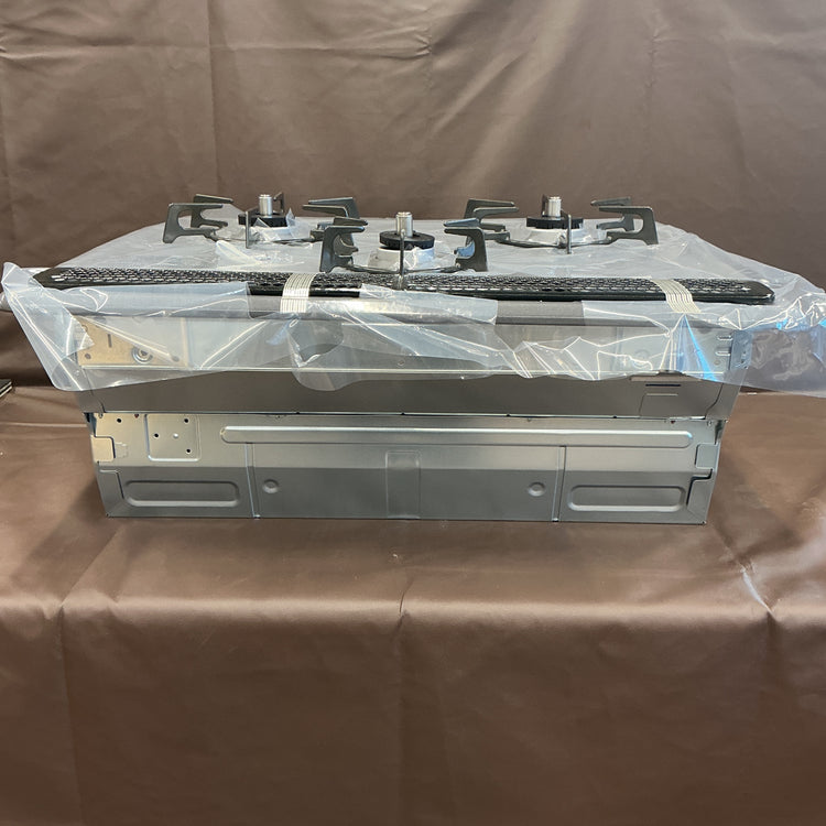 【未使用・開封品】 クリナップ ビルトインガスコンロ ホーロートップコンロ ZGFK6R18NKE 都市ガス用 3バーナー 【越谷店】
