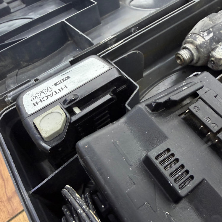 動作確認済み 14.4V コードレスインパクトドライバー WH14DSL2(2LSCK)(L) バッテリー 充電器 ケース付属【リライズ蓮田店】