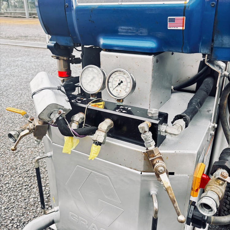 ※店舗引取限定　GRACO　ウレタン用リアクター　電動式フォーム用軽量混合装置 E-20 【越谷店】