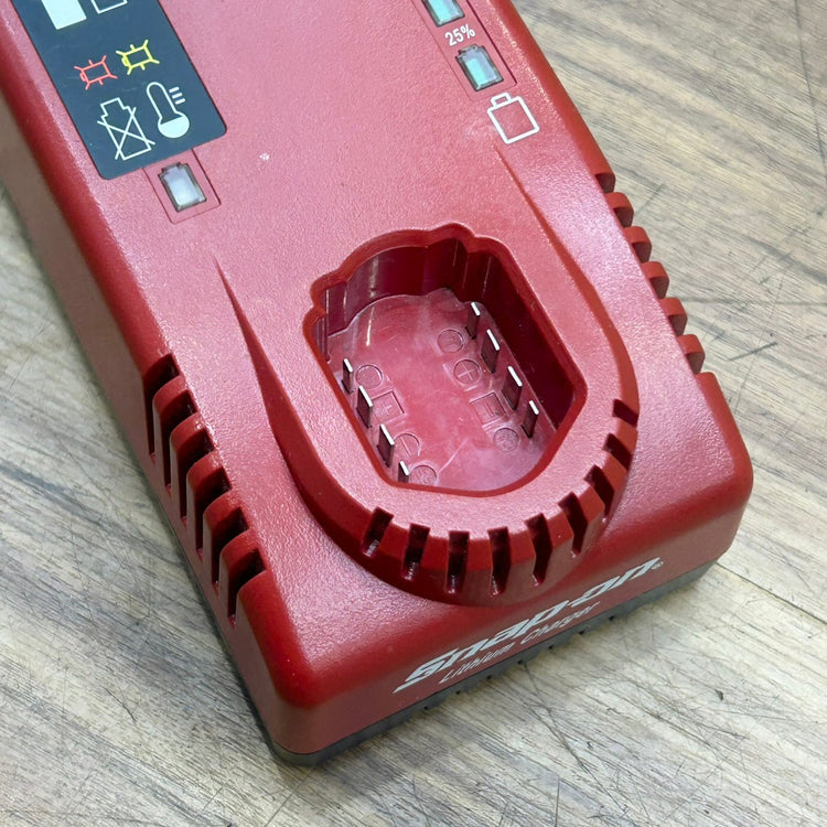 スナップオン Snap-on 充電器バッテリーセット CTCJ772 CTB8174 【船橋馬込店】