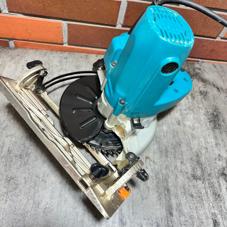 ◆マキタ(makita) 丸のこ 5632BLA 【市川行徳店】