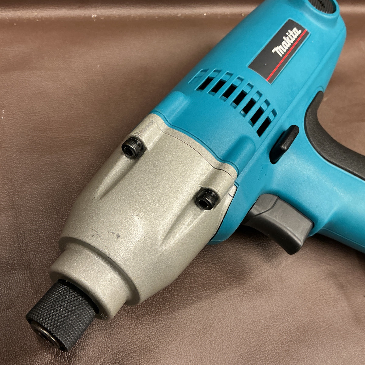 【中古・動作良好！】 マキタ(makita) インパクトドライバー 6952 【越谷店】