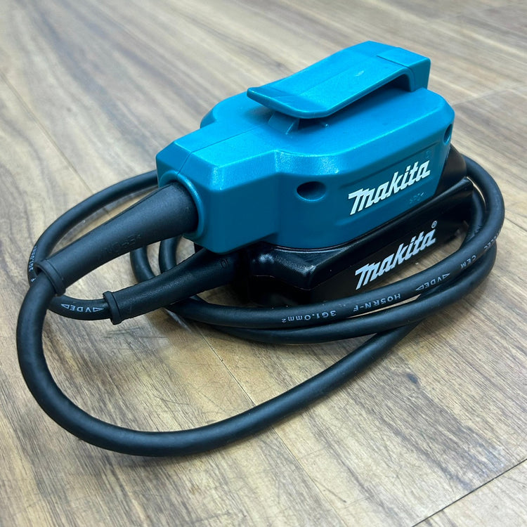 美品 マキタ (makita) 18V コードレスオートパックスクリュードライバー FR451DZ 本体のみ バッテリーアダプター BAP18 付き 【船橋馬込店】