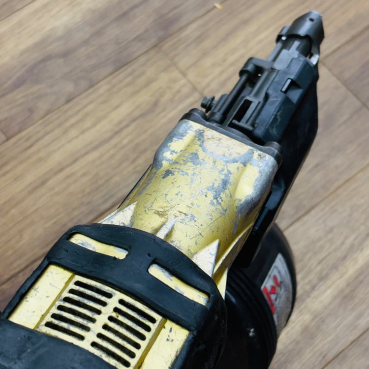 90mm 高圧 釘打ち機 NV90HMC 【蓮田店】