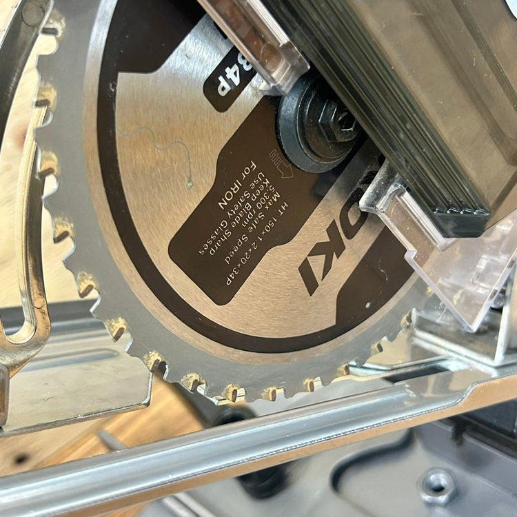 美品 ハイコーキ (HiKOKI) 150mm コードレスチップソーカッター CD3605DFA(NN) 本体のみ チップソー切断機 【船橋馬込店】