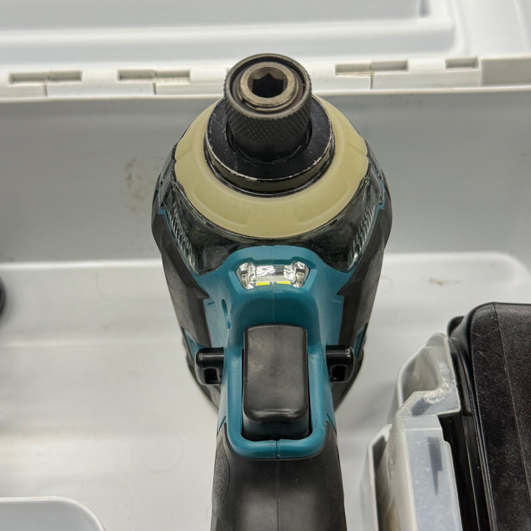 美品 14.4V 充電式インパクトドライバー TD138DRFX 【リライズ蓮田店】