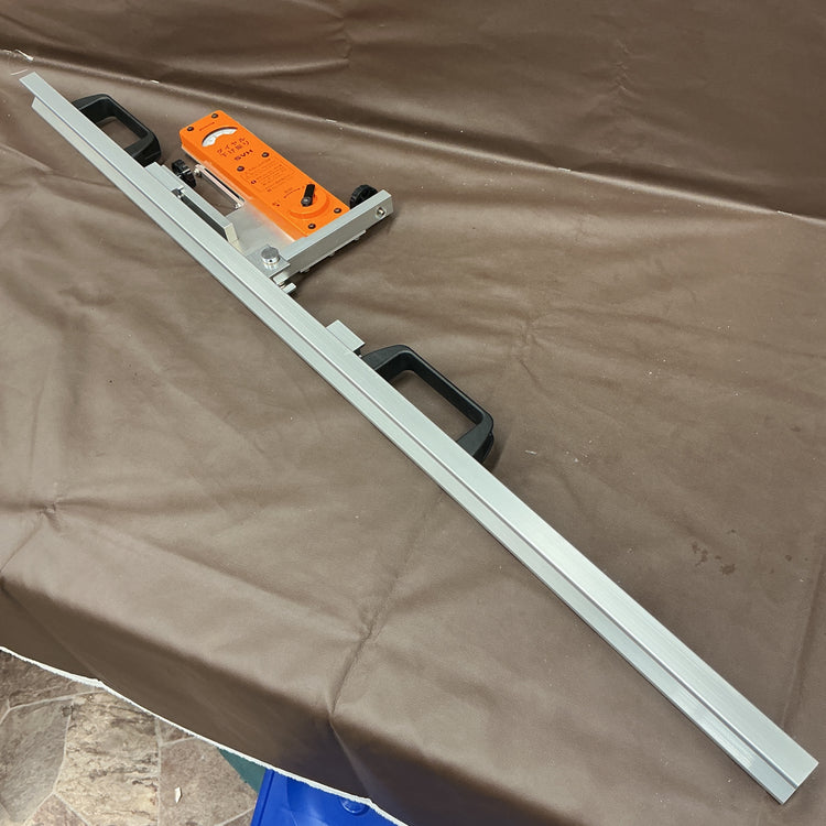 【美品中古】 ピーコック ダイヤル式下げ振り VH-110 サッシ取り付け たち　傾き計測 【越谷店】