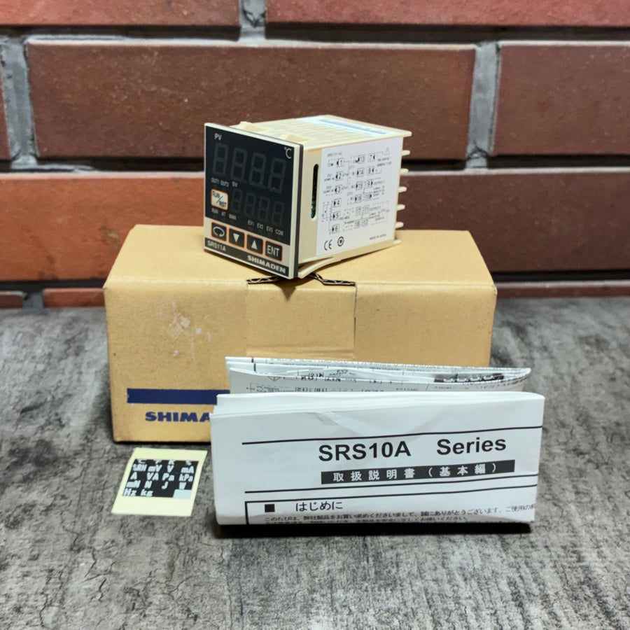 【複数注文歓迎♪】ディジタル調節計 温調計 SRS11A-8YN-90-N1000 【市川行徳店】