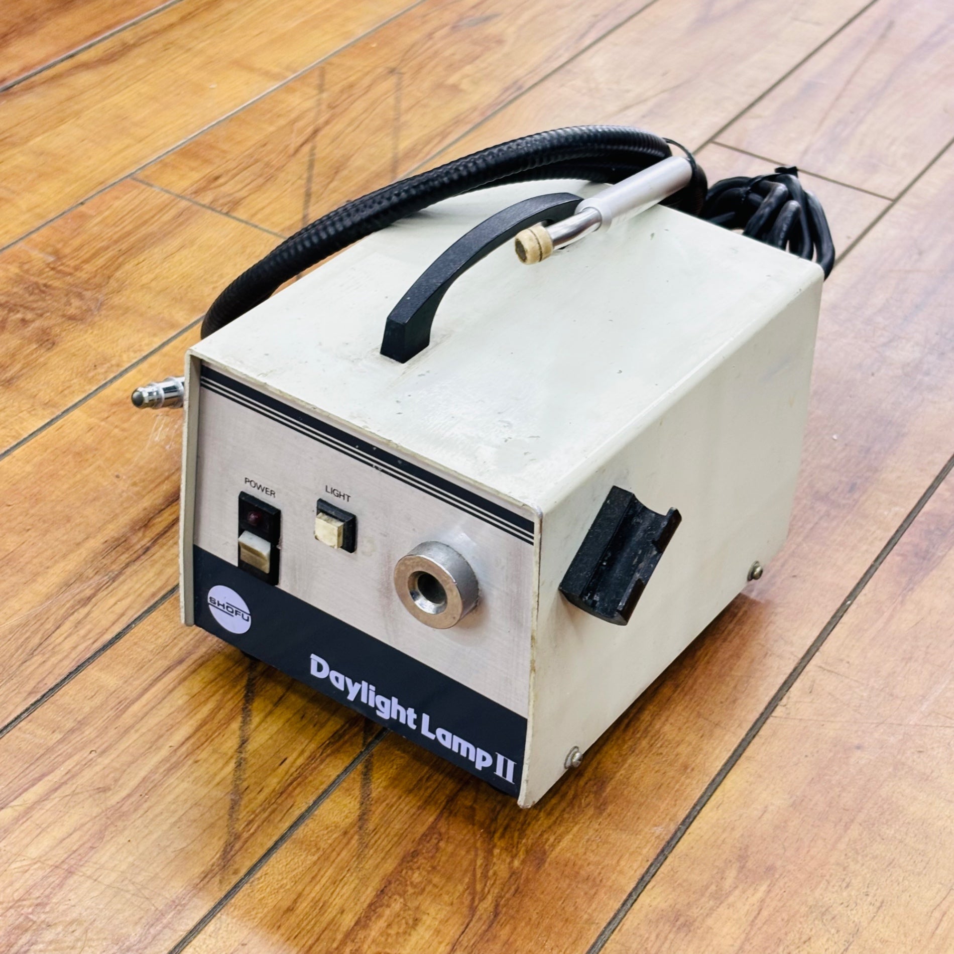 可視光線照射器 SDL-150-II 【蓮田店】