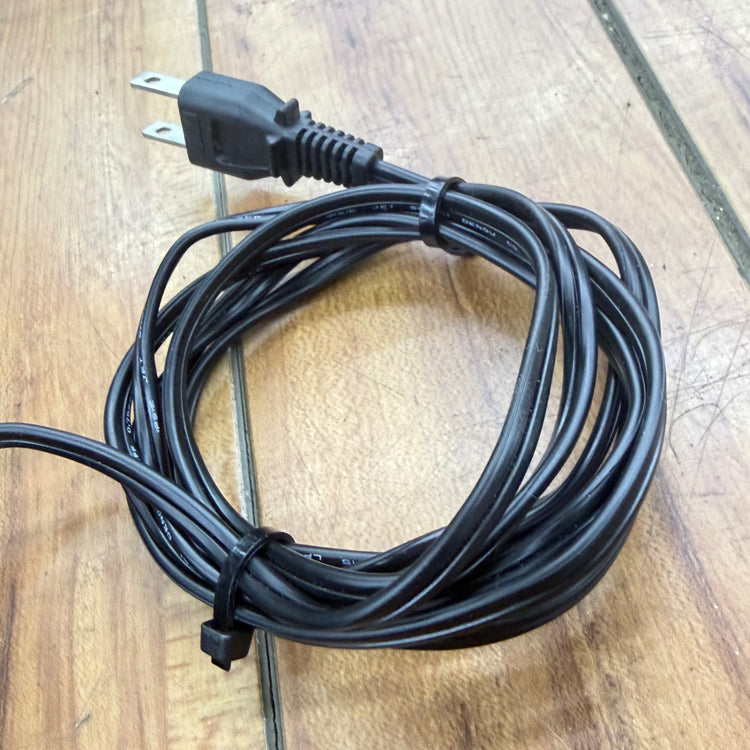 14.4V-18V 急速充電器 UC18YDL 【リライズ蓮田店】