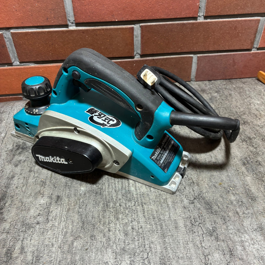 マキタ(makita)　電動カンナ KP0800A 【市川行徳店】