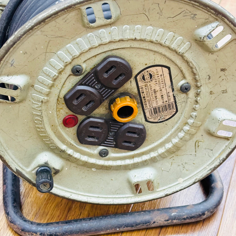 動作確認済み 30m コードリール NP-304D 屋内用【中古】 【蓮田店】