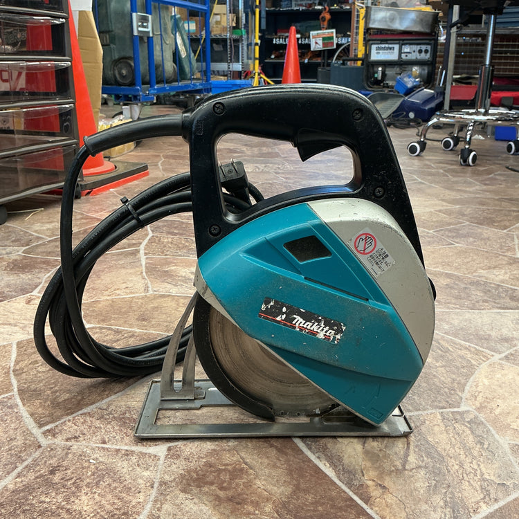 【中古・分解清掃、メンテナンス済み！】 マキタ makita 185mm チップソーカッター 4130N 【越谷店】