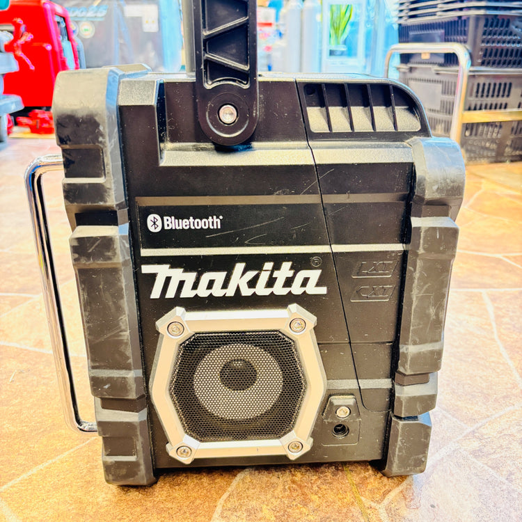 ◆マキタ(makita) コードレスラジオ MR108B 【越谷店】