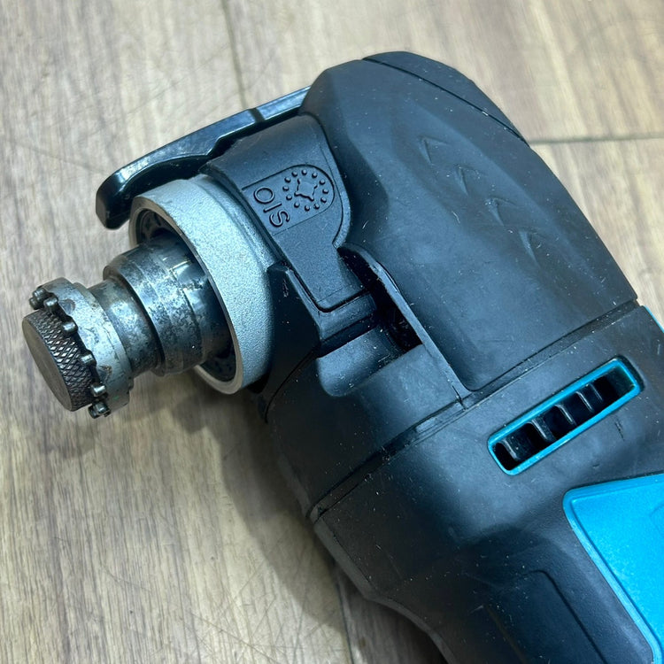 付属品付き マキタ (makita) 18V 充電式マルチツール TM51DZ 本体 【船橋馬込店】