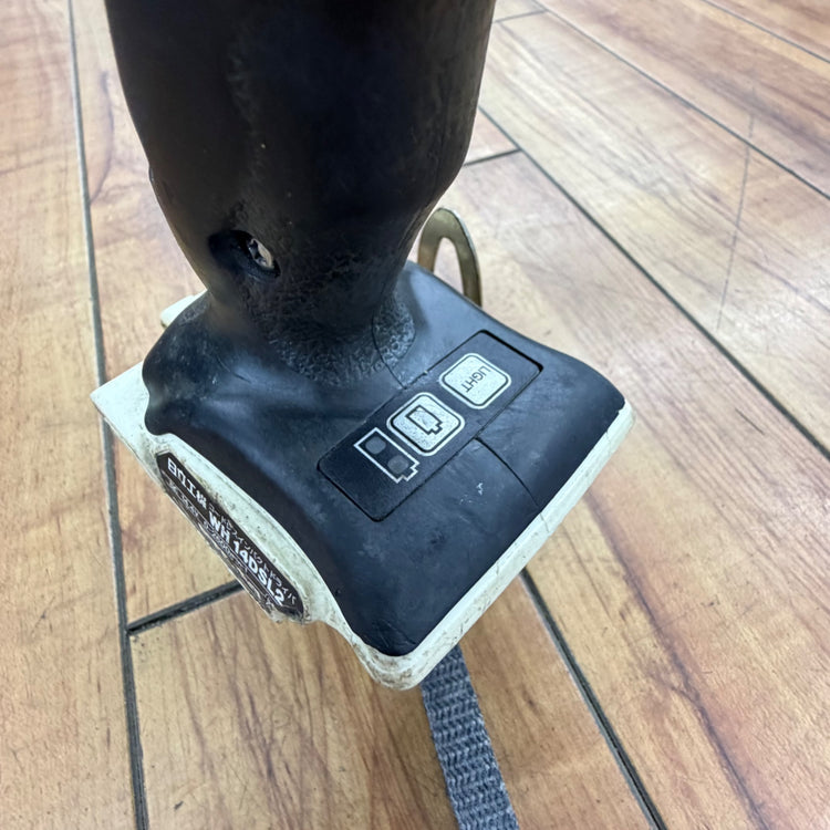動作確認済み 14.4V コードレスインパクトドライバー WH14DSL2(2LSCK)(S) ホワイト【リライズ蓮田店】