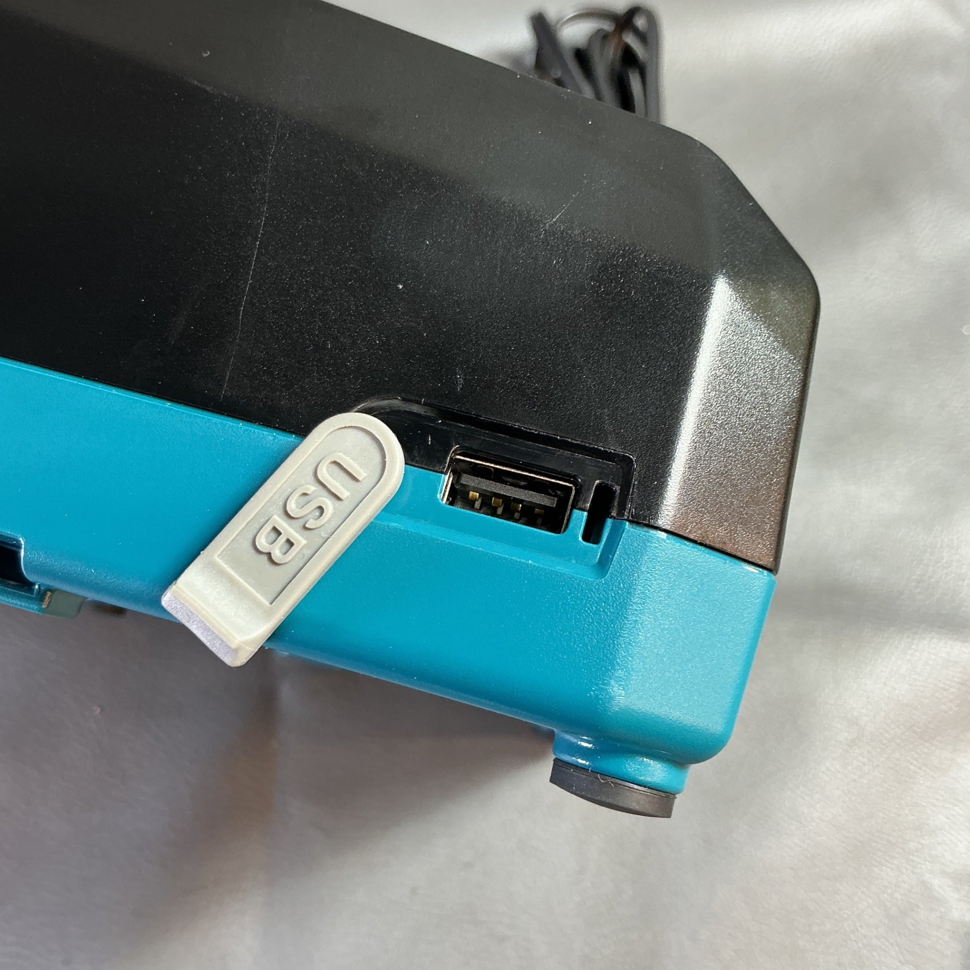 【中古】マキタ(makita) 急速充電器 DC40RA  【越谷店】