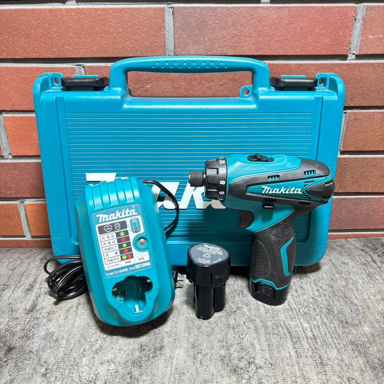 ◆マキタ(makita) 充電式ドライバドリル DF030DWX 【市川行徳店】