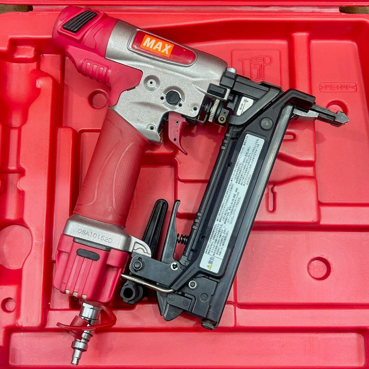 美品 マックス (MAX) 肩巾:4mm 高圧 フロアタッカー HA-38F2(D)/4MA 【船橋馬込店】