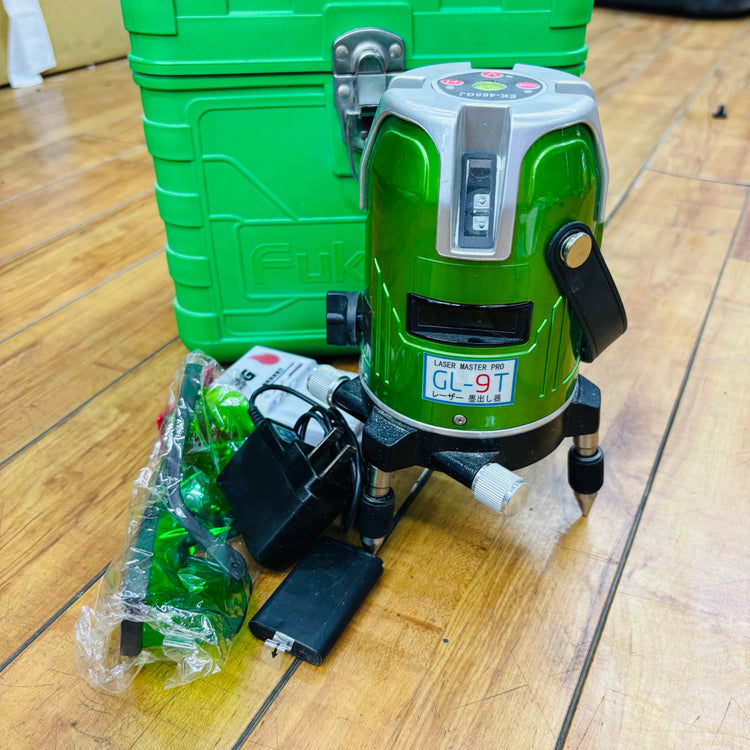 グリーンレーザー墨出し器 EK-468GJ 【リライズ蓮田店】