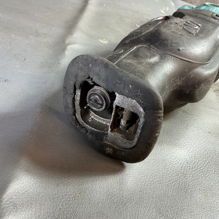 【中古】マキタ(makita) レシプロソー JR3070CT  【越谷店】