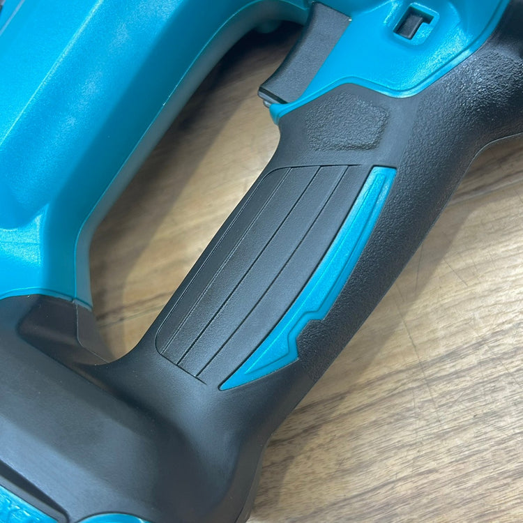 ◆マキタ(makita) コードレスタッカ ST421DZK 【船橋馬込店】
