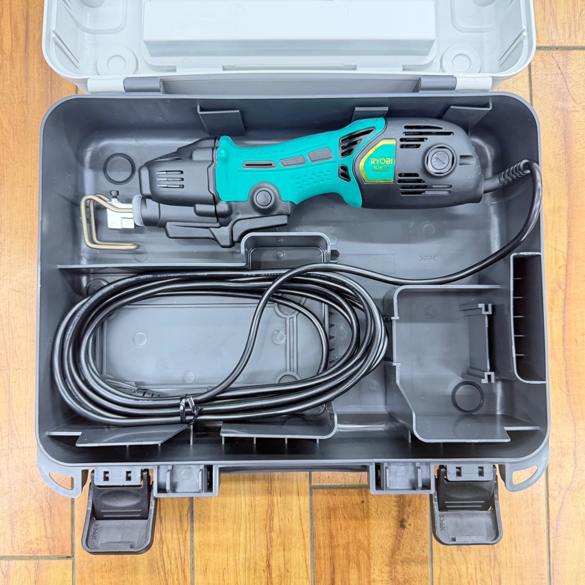 【未使用】小型レシプロソー RJK-120KT ブレード×3本付属【未使用】 【蓮田店】