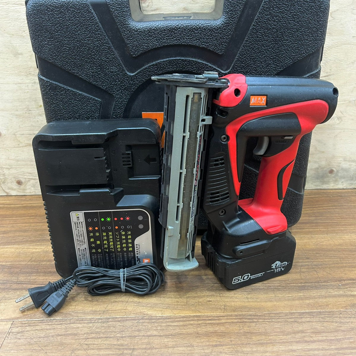 ◆マックス(MAX) コードレスフィニッシュネイラ TJ-35FN2-BC/1850A 【船橋馬込店】