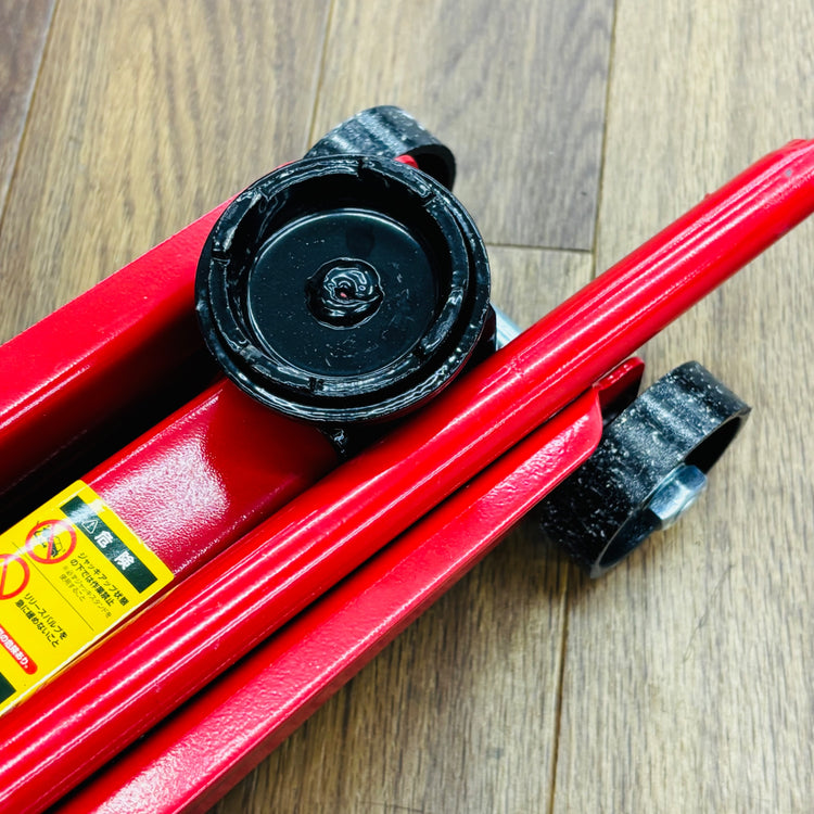ほぼ使用感なし  2t フロアジャッキ K007-0540 【リライズ蓮田店】