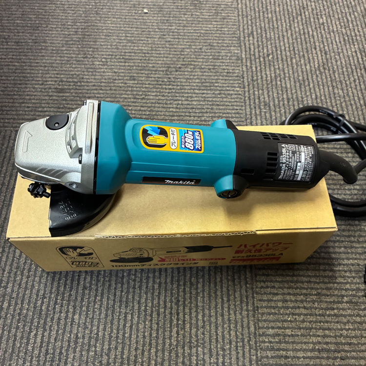 マキタ(makita) ディスクグラインダー 9533BLA 低速高トルク型ブレーキ付き【市川行徳店】