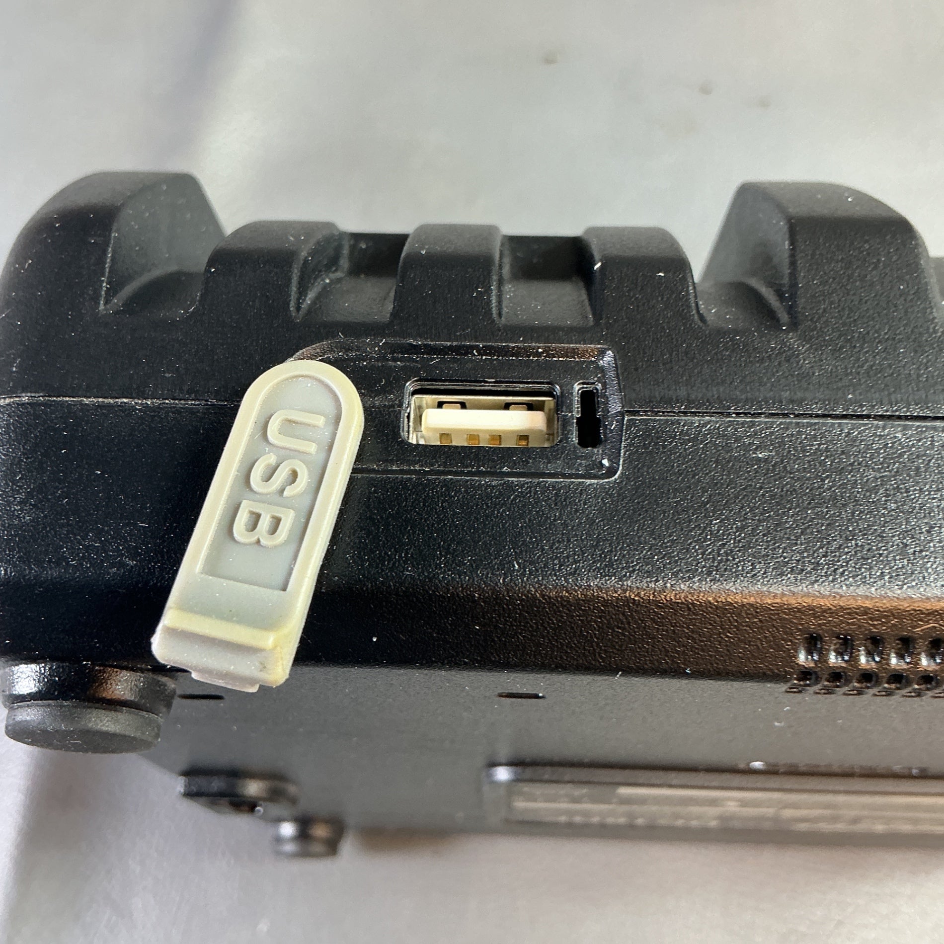 【中古】マキタ(makita) 急速充電器 DC18RF  【越谷店】