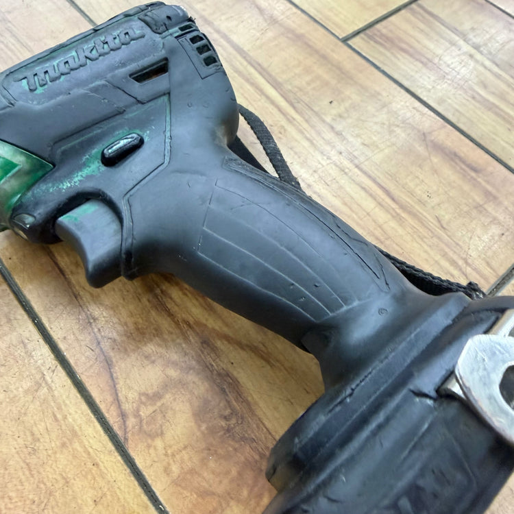 動作確認済み 14.4V コードレスインパクトドライバー TD137DZ 【リライズ蓮田店】