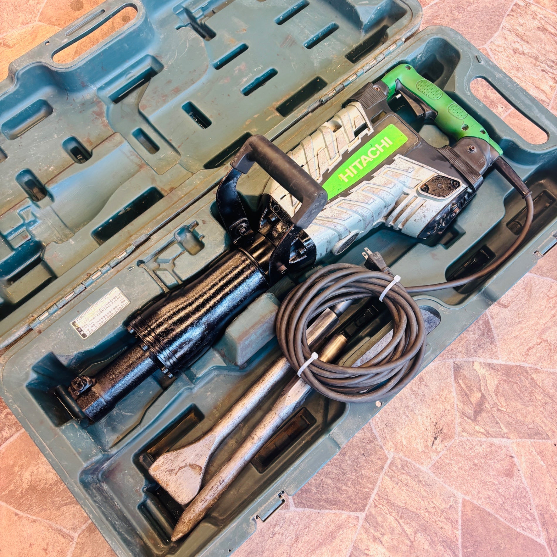 ◆ハイコーキ(HiKOKI) H65SB2 電動ハンマ ハツリのみ【越谷店】